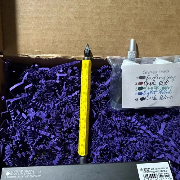 Monteverde Calligraphy Pen with 5 containers of inks New Never been used - Picture 4 of 7